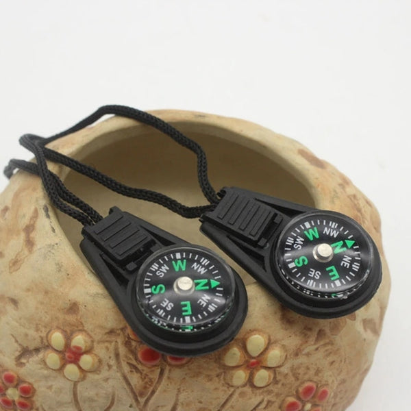 5pcs Mini Military Compass Outdoor Survival Tool Camping Hiking Pocket Navigator Hunting Climbing Equipment Compasses Keychain